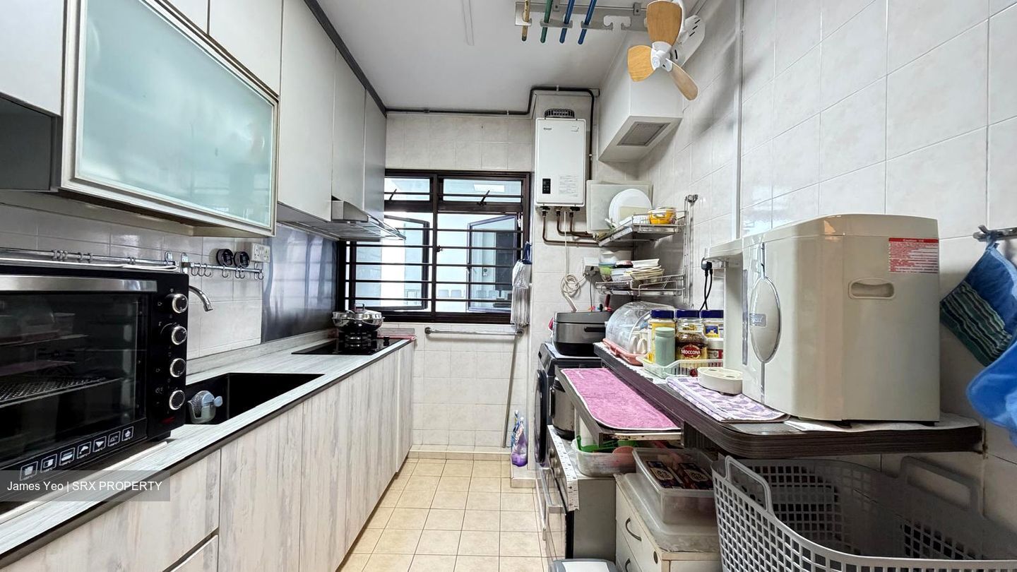 Blk 987D Jurong West Street 93 (Jurong West), HDB 5 Rooms #587153511
